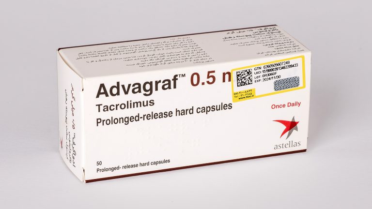 ادواگرف مکانیسم دفاعی بدن یا همان سیستم ایمنی را ضعیف می کند، وبنابراین قدرت سیستم ایمنی برای مبارزه با عفونت ها کاهش می یابد. بنابراین، بیشتر در معرض ابتلا به عفونت ها در حین درمان با ادواگراف می باشید. برخی عفونت ها می توانند جدی یا کشنده باشند و شامل عفونت های ناشی از باکتری، ویروس، قارچ انگل یا سایر عفونت ها باشند.